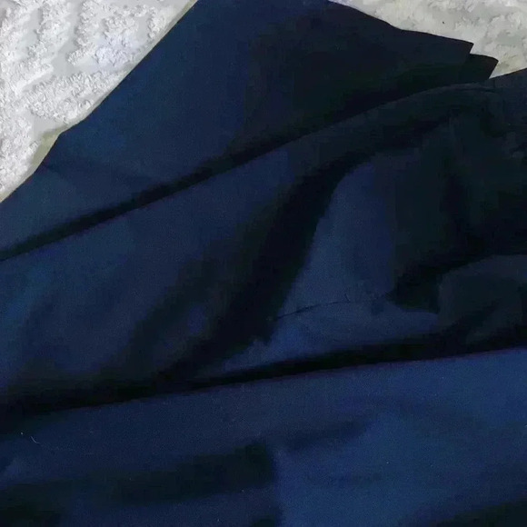 "KORET" 16P Navy Blue ¾ Elastic Waist. Side pockets comfortable fit EUC - Picture 7 of 7